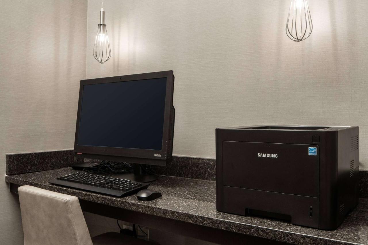 Sonesta Es Fair Lakes Hotel