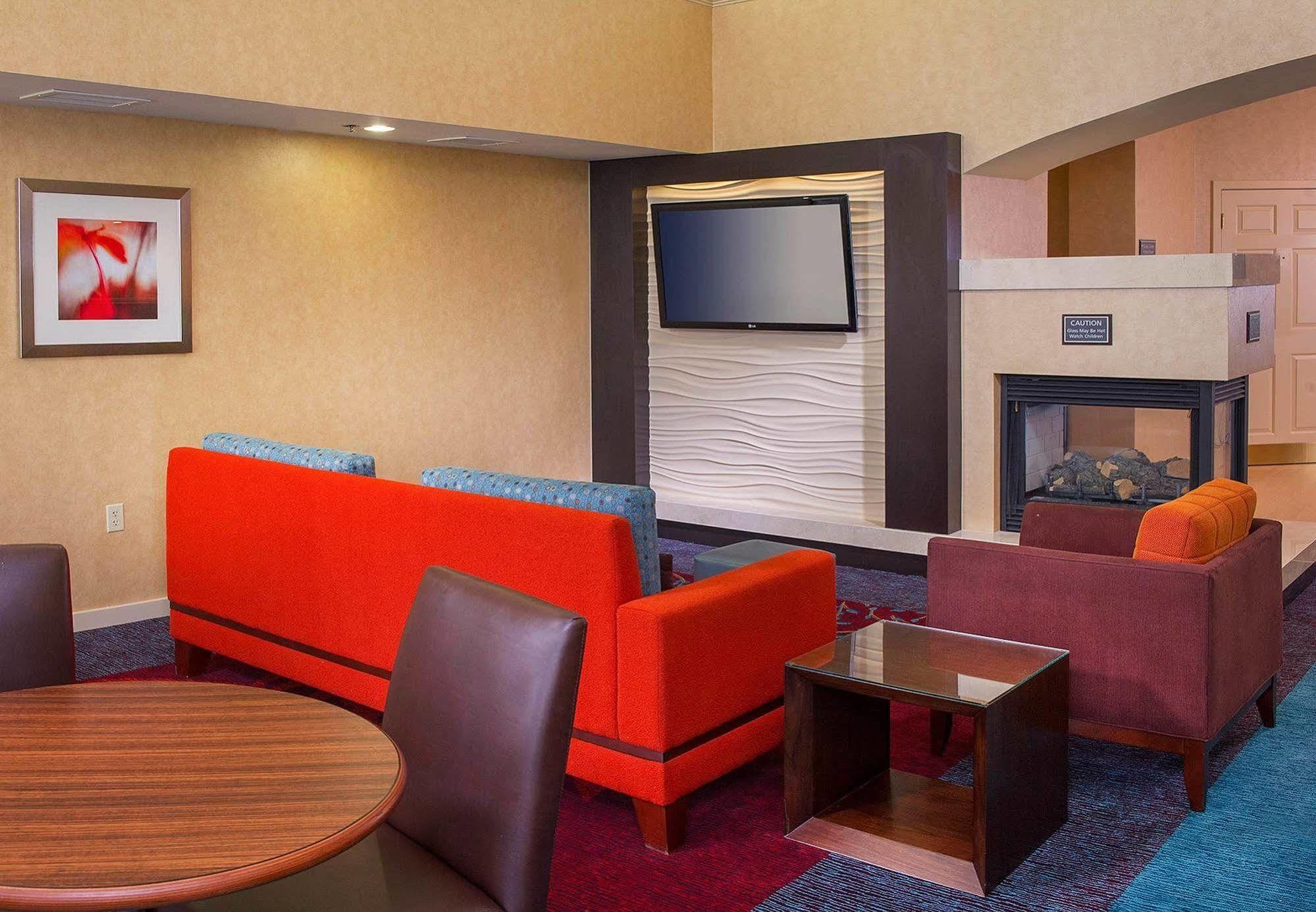 Sonesta Es Fair Lakes Hotel 3*